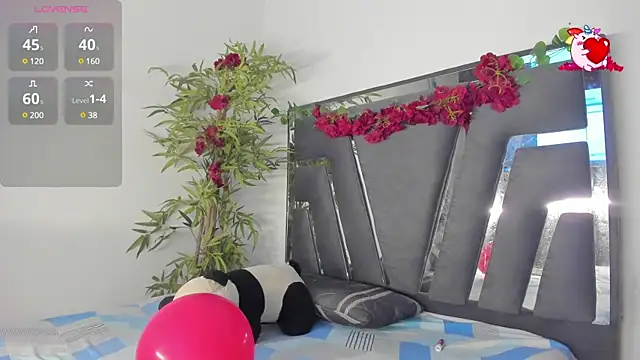 Black Rose2 online show from 21, 2, 2025