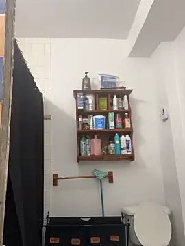 Goddess Nafeesha online show from 15, 11, 2025