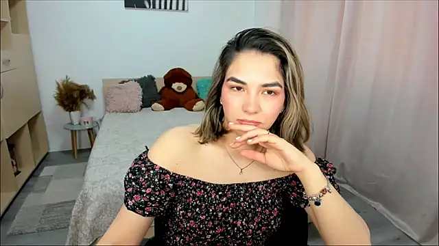 Alexa Dolly12 online show from 28, 3, 2026