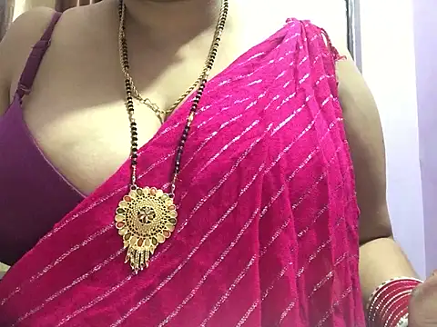 Snapshot of Desi_bhabhiii chatting on 18, 2, 2025 Desi bhabhiii online show from 18, 2, 2025