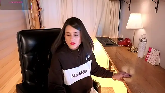 Alice milf  online show from 15, 12, 2025