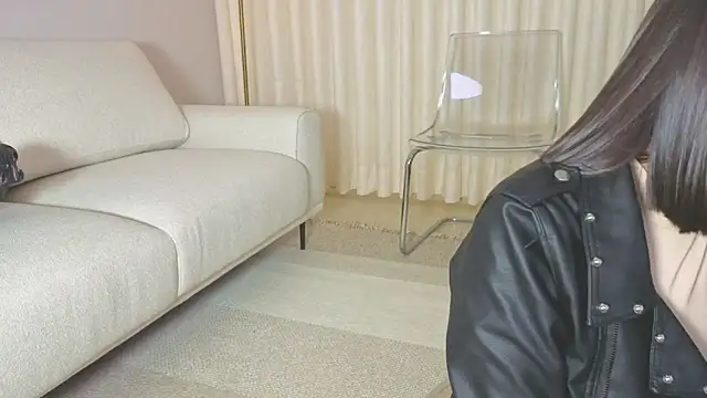 Alice milf  online show from 12, 3, 2026