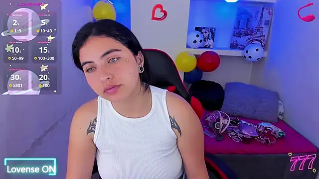 Snapshot of _luna_torres chatting on 26, 6, 2026 luna torres online show from 26, 6, 2026