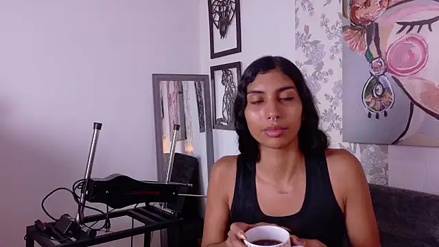 Snapshot of taty_miller chatting on 6, 3, 2026 taty miller online show from 6, 3, 2026