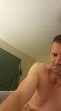 Snapshot of BigDDave6979 chatting on 10, 3, 2025 BigDDave6979 online show from 10, 3, 2025