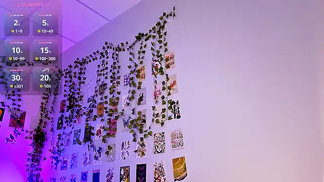 MiaBecky online show from 12, 4, 2026