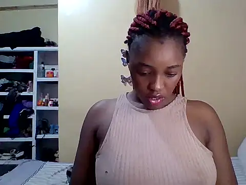 Zara Twilight online show from 3, 12, 2025