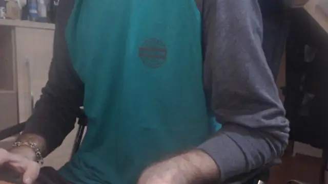 Snapshot of uncutguy01 chatting on 26, 12, 2024 uncutguy01 online show from 26, 12, 2024
