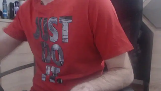 Snapshot of uncutguy01 chatting on 30, 12, 2024 uncutguy01 online show from 30, 12, 2024