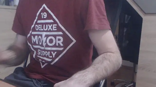 Snapshot of uncutguy01 chatting on 16, 1, 2025 uncutguy01 online show from 16, 1, 2025