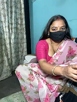 Snapshot of Sexi_rimi_bhabhi chatting on 18, 5, 2026 Sexi rimi bhabhi online show from 18, 5, 2026