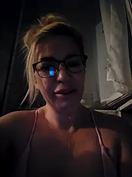 BriannaEllams online show from 31, 5, 2026