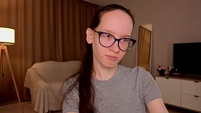 BettyBrowni online show from 13, 4, 2026