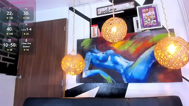 victoria aleia  online show from 7, 10, 2025