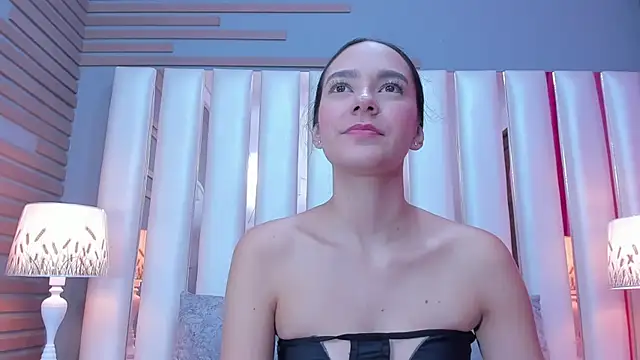 EmmyCruzZ online show from 10, 2, 2026