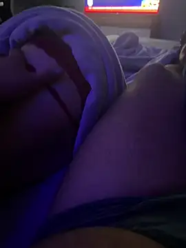 Snapshot of MateoKimiBi chatting on 1, 3, 2025 MateoKimiBi online show from 1, 3, 2025