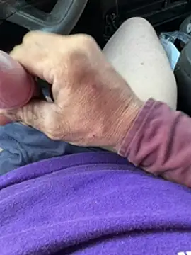 Snapshot of pipeload1275 chatting on 5, 3, 2026 pipeload1275 online show from 5, 3, 2026