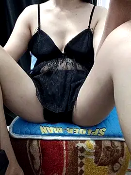 Haralushiaaa online show from 4, 4, 2026