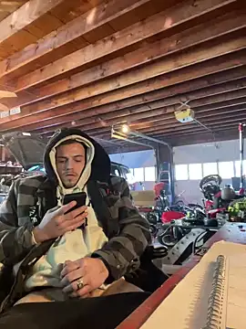 Snapshot of joeycbigcock chatting on 3, 12, 2024 joeycbigcock online show from 3, 12, 2024