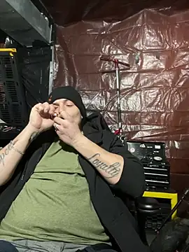 Snapshot of joeycbigcock chatting on 25, 1, 2025 joeycbigcock online show from 25, 1, 2025