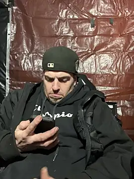 Snapshot of joeycbigcock chatting on 1, 2, 2025 joeycbigcock online show from 1, 2, 2025