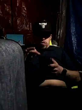 Snapshot of joeycbigcock chatting on 12, 2, 2025 joeycbigcock online show from 12, 2, 2025