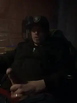 Snapshot of joeycbigcock chatting on 22, 3, 2025 joeycbigcock online show from 22, 3, 2025