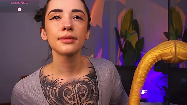 Snapshot of EvaCanton chatting on 16, 3, 2026 EvaCanton online show from 16, 3, 2026