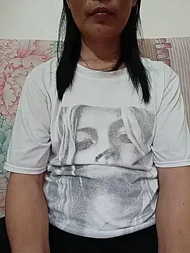 Snapshot of Asian_girl13 chatting on 22, 5, 2026 Asian girl13 online show from 22, 5, 2026