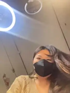 Snapshot of --Lyly-- chatting on 18, 1, 2026 --Lyly-- online show from 18, 1, 2026