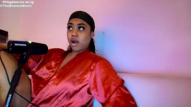 BriannaBrave online show from 12, 3, 2026