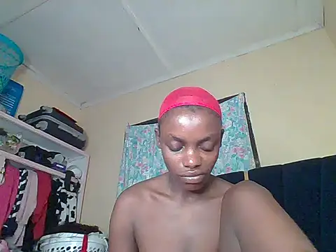 Snapshot of awino001 chatting on 27, 5, 2026 awino001 online show from 27, 5, 2026
