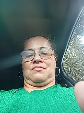 Snapshot of natally_ross21 chatting on 3, 2, 2026 natally ross21 online show from 3, 2, 2026