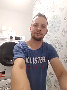 Chriso0007 online show from 7, 10, 2025