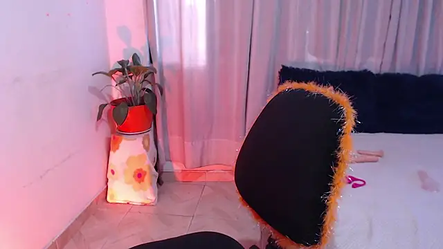 Zoe--khalL online show from 16, 12, 2024