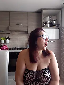 carolyne2023 online show from 5, 11, 2025