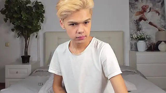 Felix Rey online show from 9, 2, 2025