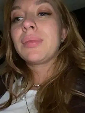 Snapshot of Sweet___Emily chatting on 28, 12, 2024 Sweet   Emily online show from 28, 12, 2024