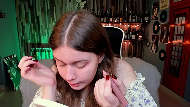 FioraMarmoris online show from 15, 4, 2026