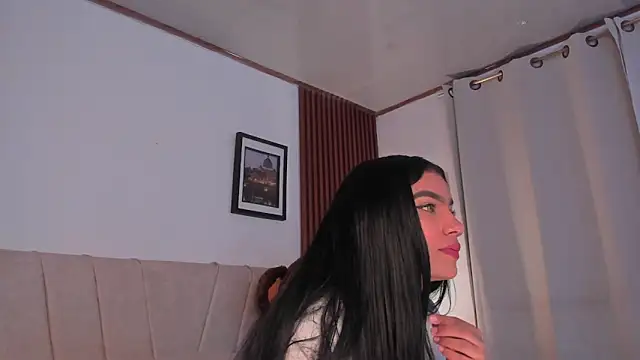 Snapshot of angeli_sexi chatting on 1, 5, 2026 angeli sexi online show from 1, 5, 2026