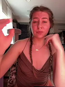 sophielove888 online show from 19, 4, 2026