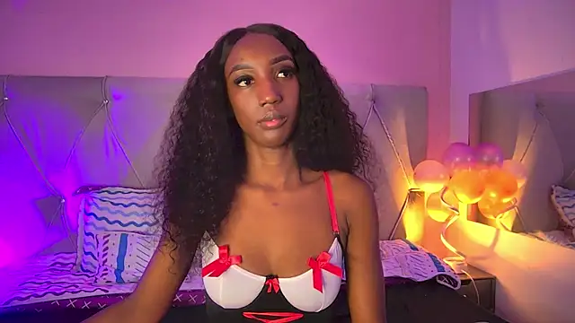 Snapshot of FiorelaLenin chatting on 1, 11, 2025 FiorelaLenin online show from 1, 11, 2025