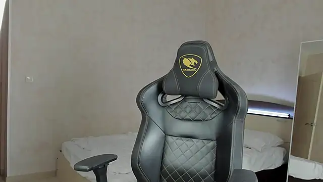 MasonWarholl online show from 25, 12, 2024