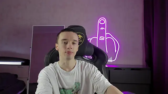 MasonWarholl online show from 9, 1, 2025