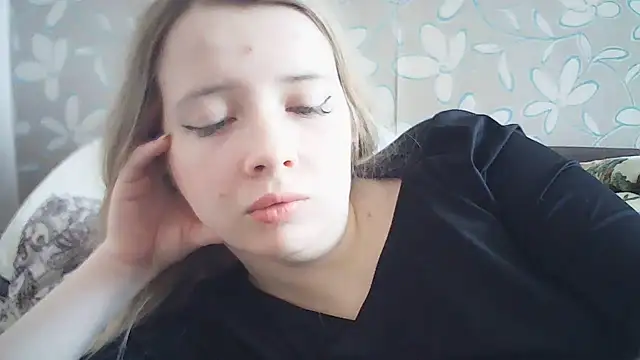 Snapshot of ViolaCandy chatting on 15, 5, 2026 ViolaCandy online show from 15, 5, 2026
