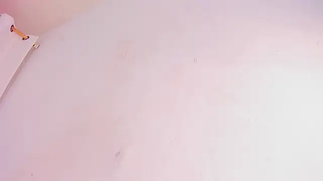 Snapshot of MiaKirshner chatting on 15, 3, 2026 MiaKirshner online show from 15, 3, 2026