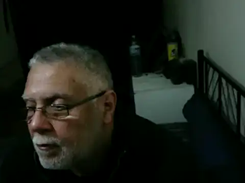 Snapshot of 100Tauros chatting on 19, 5, 2026 100Tauros online show from 19, 5, 2026
