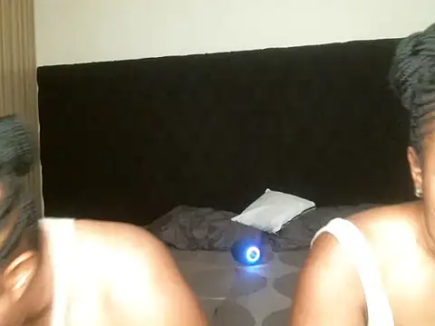 R-thequeen online show from 15, 11, 2025