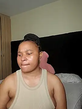 R-thequeen online show from 24, 4, 2026