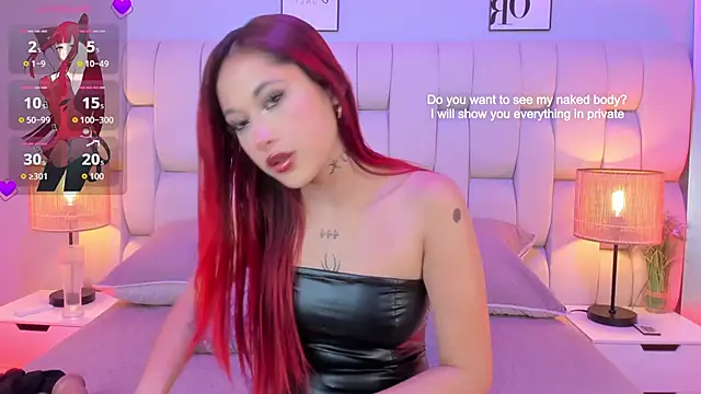Snapshot of SkinnyFoxy chatting on 23, 4, 2026 SkinnyFoxy online show from 23, 4, 2026